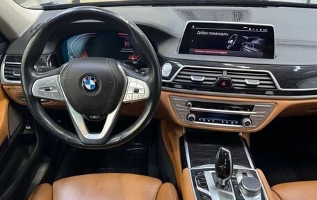 BMW 7 серия, 2019 год, 5 950 000 рублей, 9 фотография