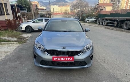 KIA cee'd III, 2019 год, 1 900 000 рублей, 2 фотография