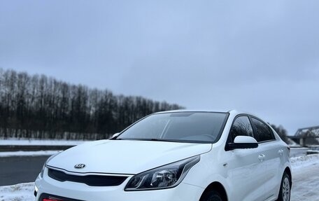 KIA Rio IV, 2017 год, 1 480 000 рублей, 8 фотография