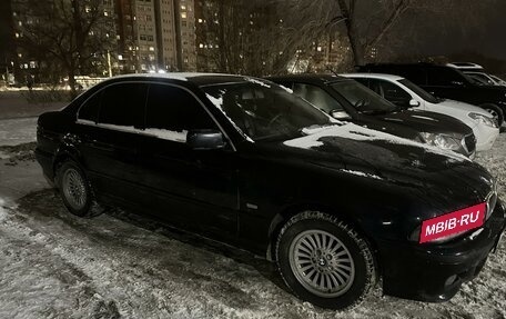 BMW 5 серия, 2001 год, 610 000 рублей, 13 фотография