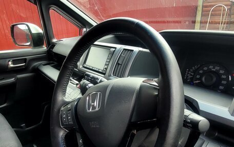 Honda Stepwgn IV, 2012 год, 2 000 000 рублей, 24 фотография