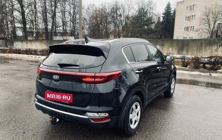 KIA Sportage IV рестайлинг, 2020 год, 2 390 000 рублей, 6 фотография