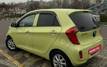 KIA Picanto II, 2011 год, 785 000 рублей, 4 фотография