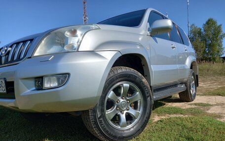 Toyota Land Cruiser Prado 120 рестайлинг, 2007 год, 2 150 000 рублей, 8 фотография