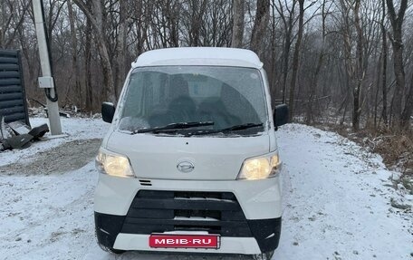 Daihatsu Hijet X, 2020 год, 800 000 рублей, 1 фотография