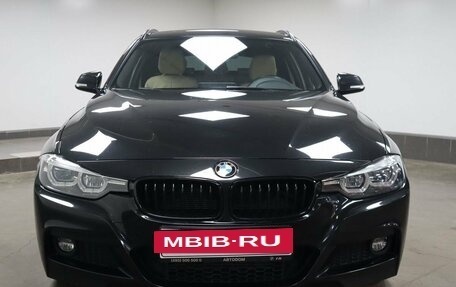 BMW 3 серия, 2019 год, 2 700 000 рублей, 3 фотография