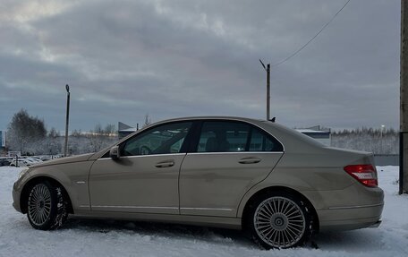 Mercedes-Benz C-Класс, 2010 год, 1 750 000 рублей, 10 фотография