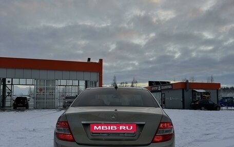 Mercedes-Benz C-Класс, 2010 год, 1 750 000 рублей, 8 фотография