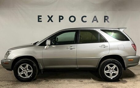 Lexus RX IV рестайлинг, 1999 год, 999 000 рублей, 2 фотография