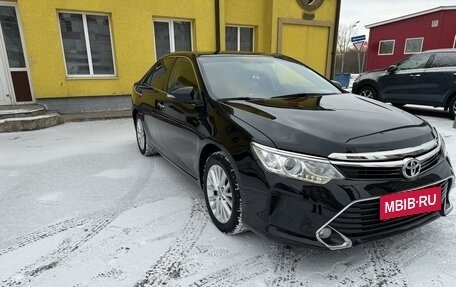 Toyota Camry, 2015 год, 2 050 000 рублей, 2 фотография