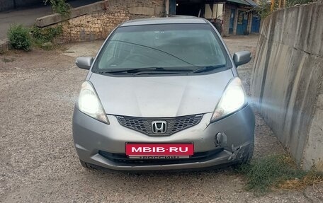 Honda Fit III, 2009 год, 685 000 рублей, 2 фотография