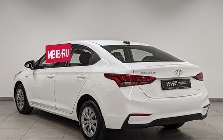 Hyundai Solaris II рестайлинг, 2018 год, 1 335 000 рублей, 7 фотография