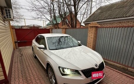 Skoda Superb III рестайлинг, 2018 год, 2 100 000 рублей, 15 фотография