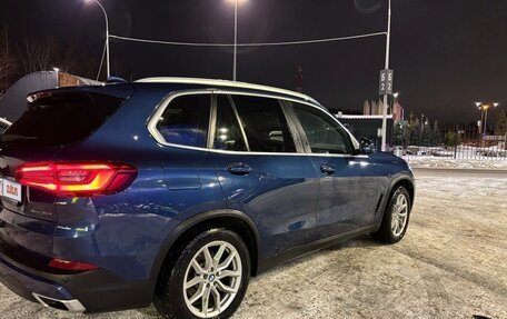 BMW X5, 2019 год, 6 300 000 рублей, 7 фотография