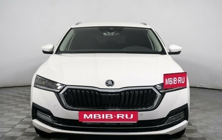 Skoda Octavia IV, 2021 год, 2 400 000 рублей, 2 фотография