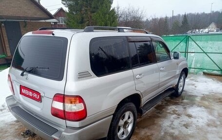 Toyota Land Cruiser 100 рестайлинг 2, 2006 год, 2 800 000 рублей, 4 фотография