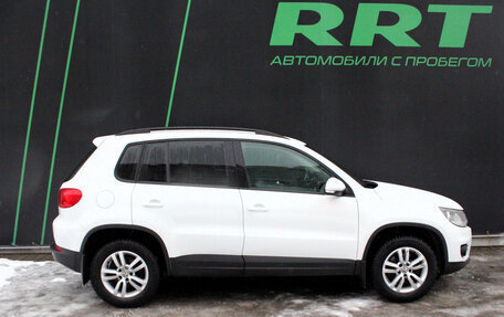 Volkswagen Tiguan I, 2016 год, 1 530 000 рублей, 2 фотография