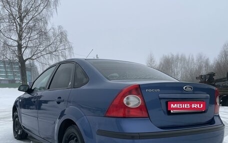 Ford Focus II рестайлинг, 2005 год, 600 000 рублей, 28 фотография