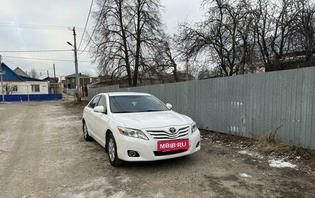 Toyota Camry, 2010 год, 1 690 000 рублей, 4 фотография