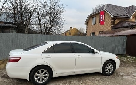 Toyota Camry, 2010 год, 1 690 000 рублей, 5 фотография