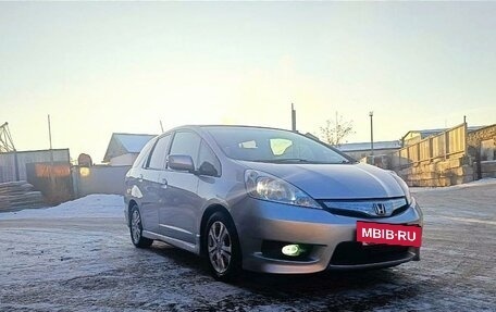 Honda Fit Shuttle I рестайлинг, 2011 год, 920 000 рублей, 2 фотография