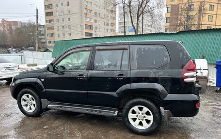 Toyota Land Cruiser Prado 120 рестайлинг, 2006 год, 2 750 000 рублей, 3 фотография