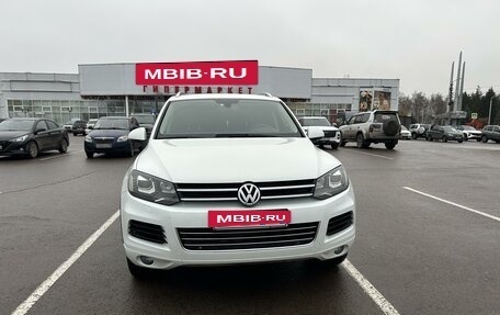 Volkswagen Touareg III, 2012 год, 2 775 000 рублей, 3 фотография