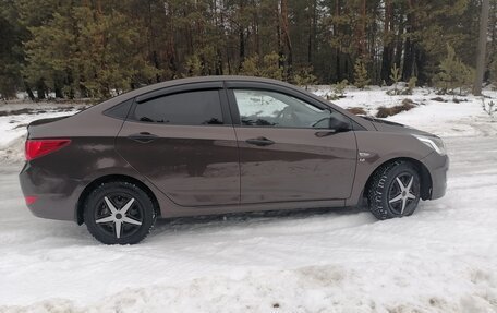 Hyundai Solaris II рестайлинг, 2014 год, 980 000 рублей, 9 фотография