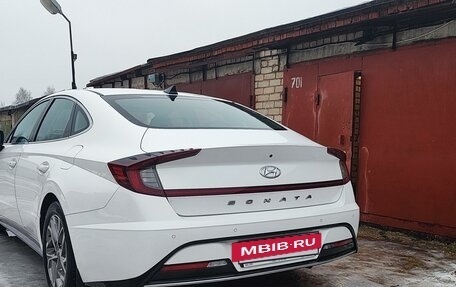 Hyundai Sonata VIII, 2021 год, 2 650 000 рублей, 5 фотография