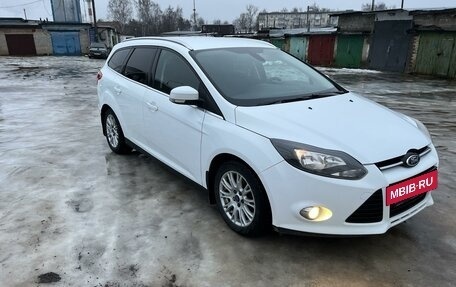 Ford Focus III, 2013 год, 895 000 рублей, 2 фотография