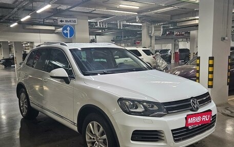 Volkswagen Touareg III, 2014 год, 2 100 000 рублей, 4 фотография