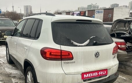 Volkswagen Tiguan I, 2016 год, 1 696 000 рублей, 2 фотография