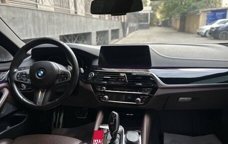 BMW 5 серия, 2018 год, 5 350 000 рублей, 11 фотография