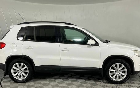 Volkswagen Tiguan I, 2009 год, 975 000 рублей, 4 фотография