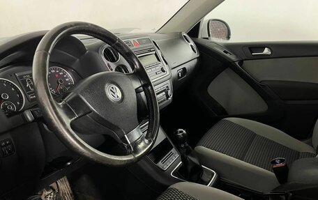 Volkswagen Tiguan I, 2009 год, 975 000 рублей, 13 фотография