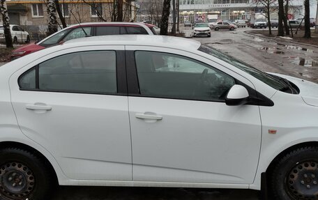 Chevrolet Aveo III, 2015 год, 860 000 рублей, 4 фотография