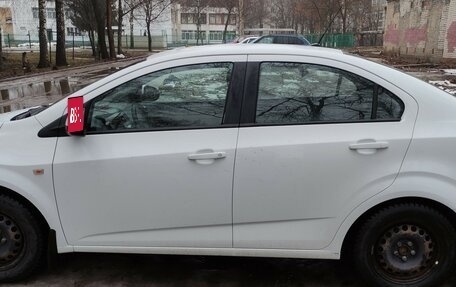 Chevrolet Aveo III, 2015 год, 860 000 рублей, 5 фотография