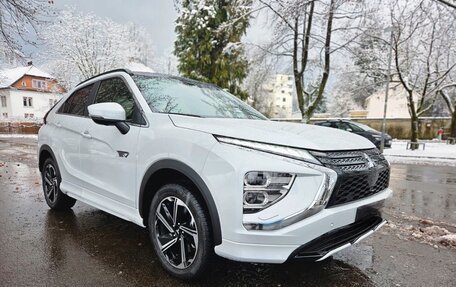 Mitsubishi Eclipse Cross, 2023 год, 5 741 000 рублей, 3 фотография