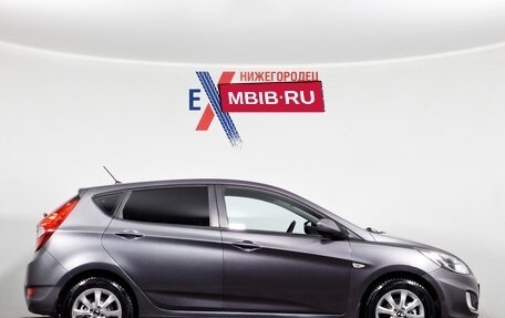 Hyundai Solaris II рестайлинг, 2012 год, 865 000 рублей, 3 фотография