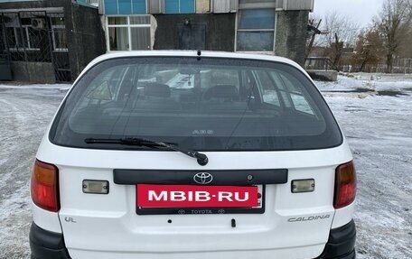 Toyota Caldina, 2001 год, 330 000 рублей, 5 фотография