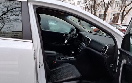 KIA Sportage IV рестайлинг, 2019 год, 2 590 000 рублей, 4 фотография