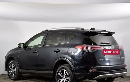 Toyota RAV4, 2016 год, 2 380 000 рублей, 2 фотография