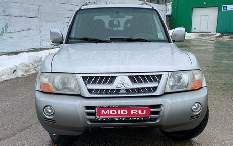 Mitsubishi Pajero III рестайлинг, 2003 год, 1 000 000 рублей, 3 фотография