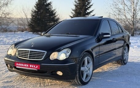 Mercedes-Benz C-Класс, 2003 год, 730 000 рублей, 3 фотография