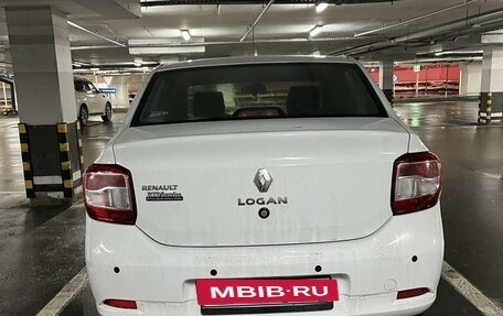 Renault Logan II, 2018 год, 1 100 000 рублей, 7 фотография