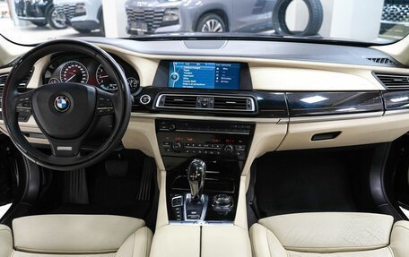 BMW 7 серия, 2011 год, 1 589 000 рублей, 17 фотография