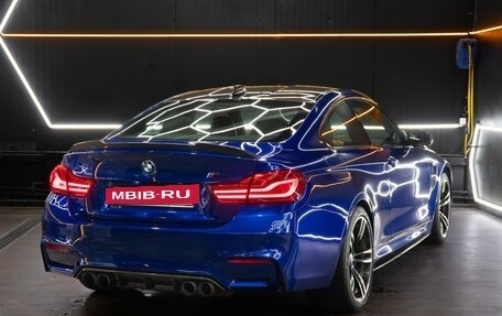 BMW M4, 2018 год, 5 700 000 рублей, 4 фотография