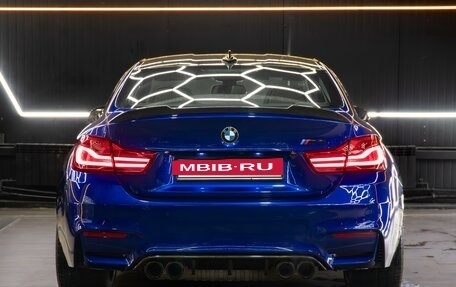 BMW M4, 2018 год, 5 700 000 рублей, 3 фотография