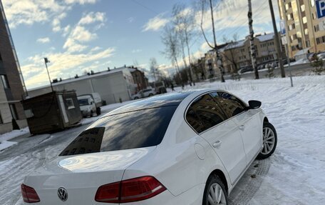 Volkswagen Passat B7, 2011 год, 890 000 рублей, 3 фотография