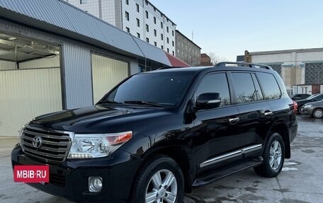 Toyota Land Cruiser 200, 2013 год, 3 880 000 рублей, 9 фотография